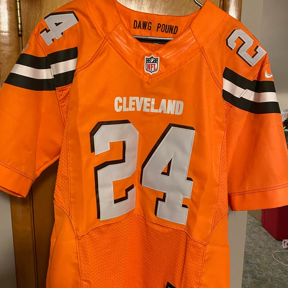 Nick CHUBB CLEVELAND browns orange 2017 throwback jersey. NIKE elite.